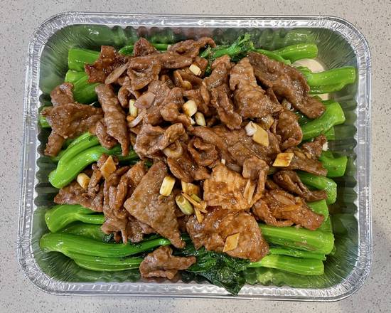 Beef Chop Suey 牛肉炒雜菜 Party Tray L